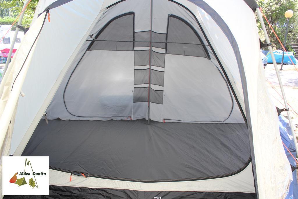Aldea Guntin Camping Caniza Hotell La Caniza Exteriör bild
