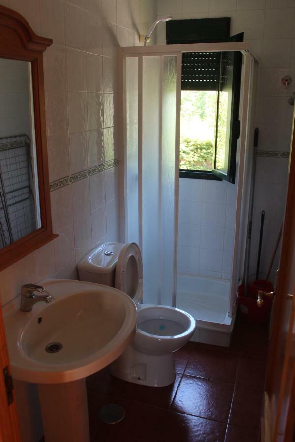 Aldea Guntin Camping Caniza Hotell La Caniza Exteriör bild